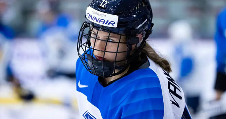 WW2021_IIHF_SanniVanhanen-thumb800x420