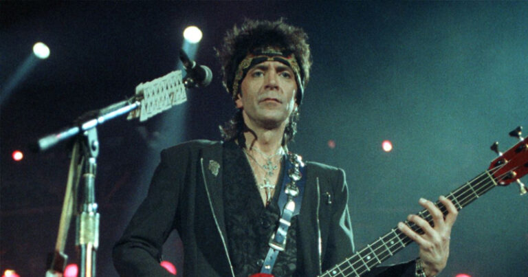 rip_alec-john-such1951-2022