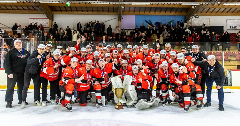 suom-sarja_mestari23-nokian-pyry-thumb800x420