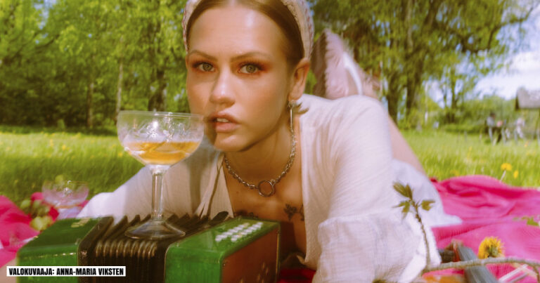VilmaJaa_kuvaajaAnna-MariaViksten-thumb800x420